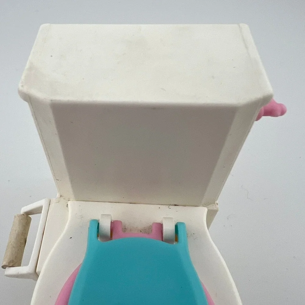 1996 Mattel Barbie Kelly Potty Training‎ Toilet Bathroom Accessory Replacement